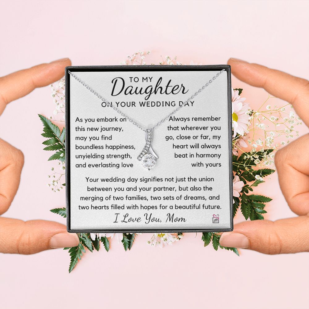 To Daughter, from Mom - Wedding, Two Sets Of Dreams - Alluring Beauty Necklace - PM0145