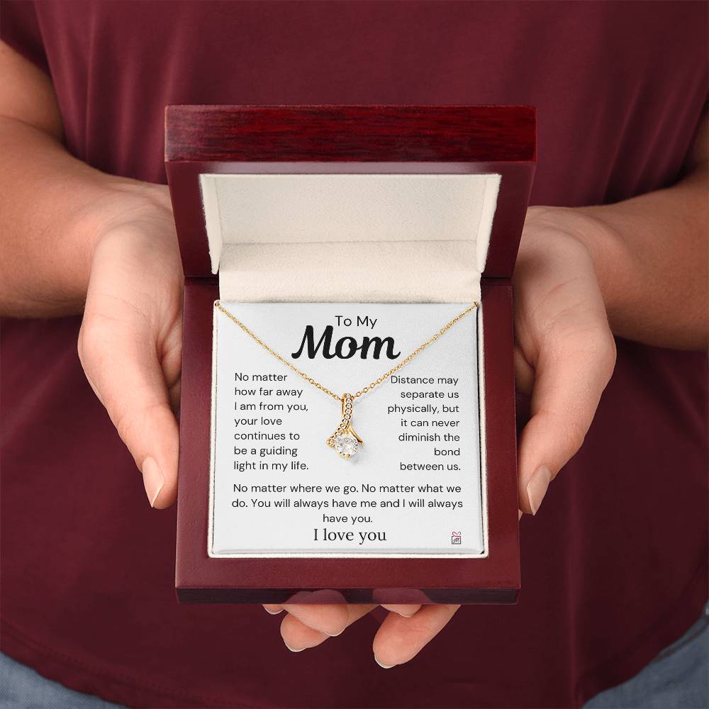 To Mom - Nothing Can Diminish The Bond Between Us - Love Knot Necklace - PM0269