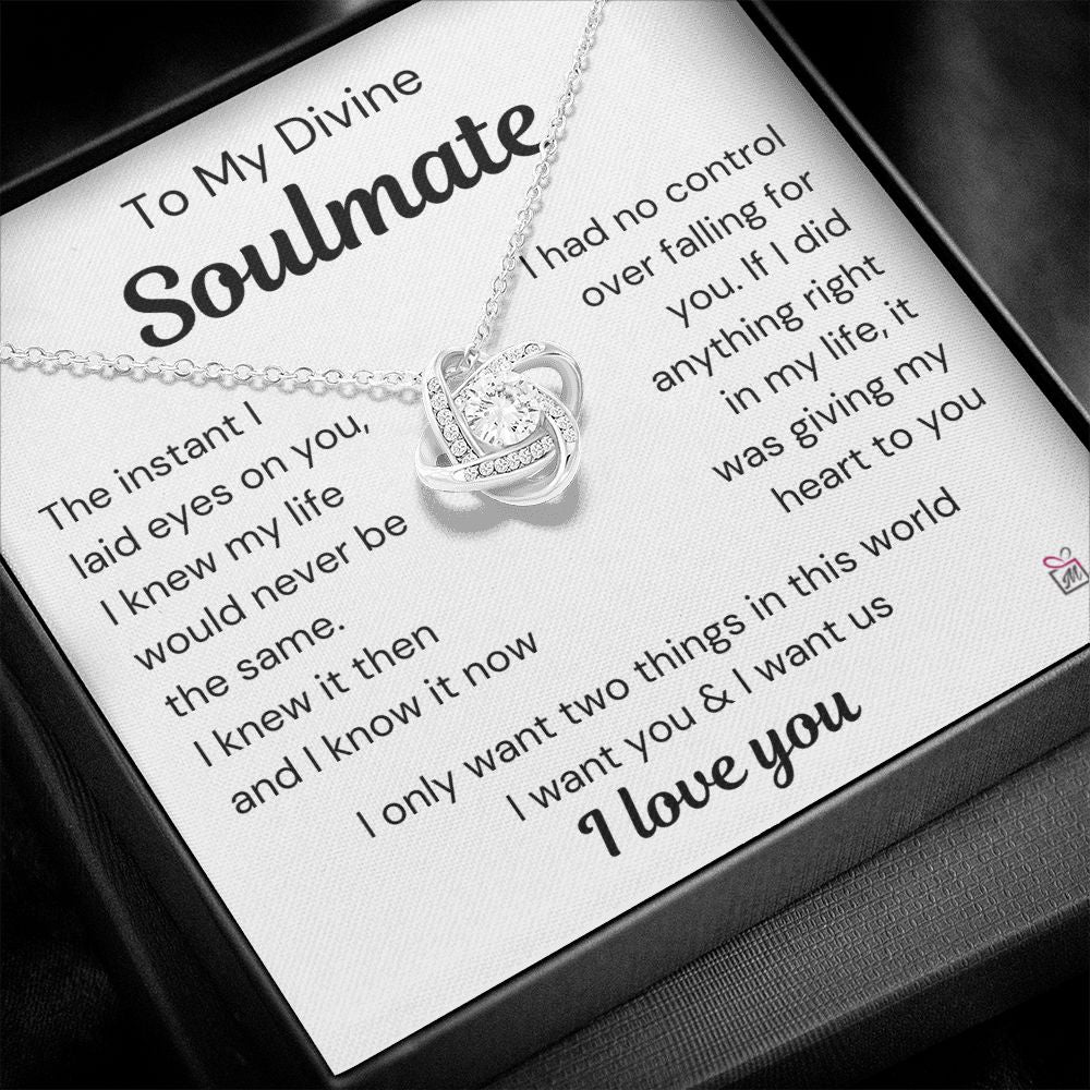 To Soulmate - The Instant I Laid Eyes On You - Love Knot Necklace