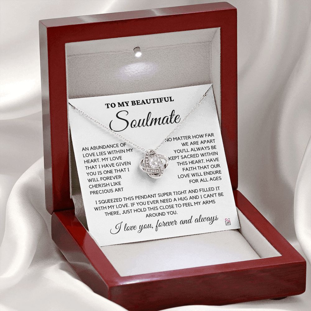 To Soulmate - An Abundance Of Love - Love Knot Necklace